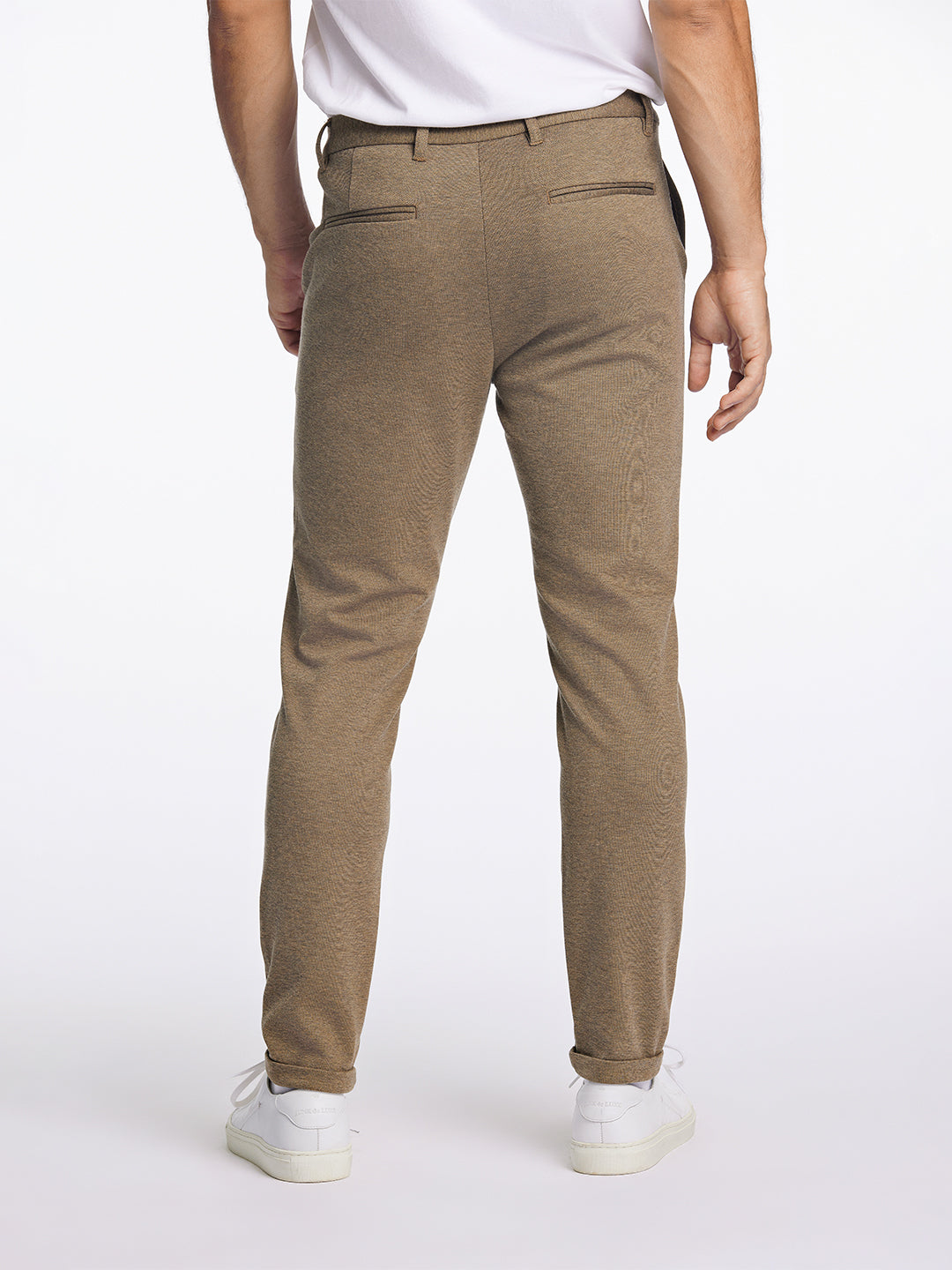 Lindbergh Men Beige Slim Fit Solid Trouser