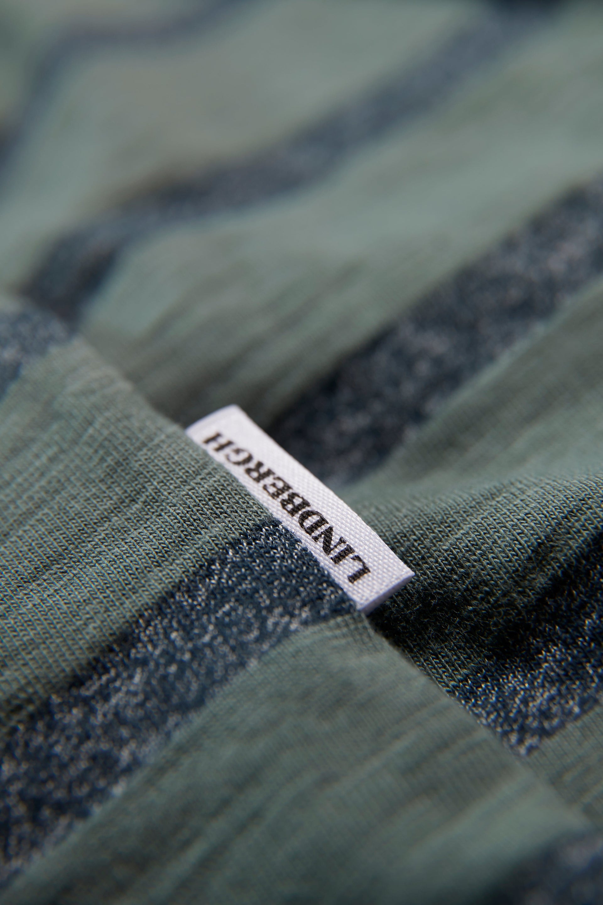 Lindbergh Men Striped Round Neck Tshirt