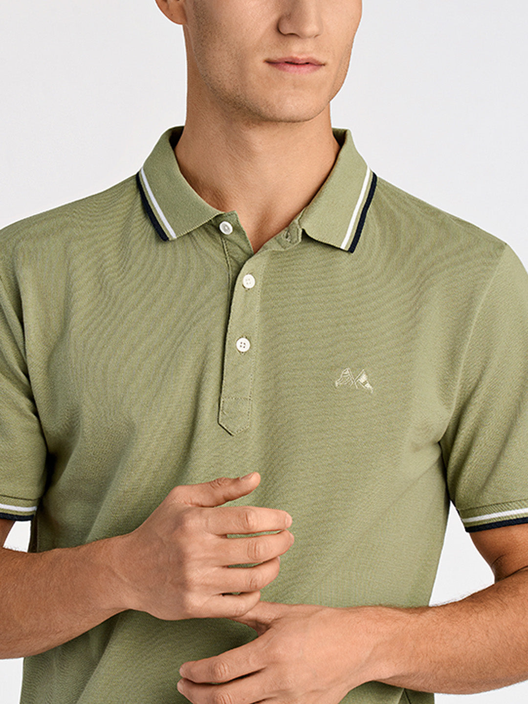 Lindbergh Men Green Relaxed Fit Solid Polo Tshirt