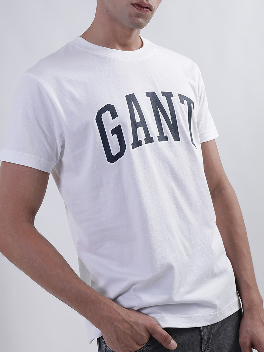 Gant White Logo Regular Fit T-Shirt