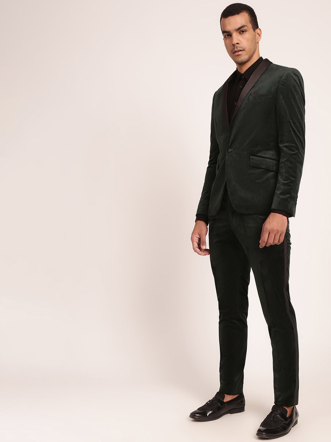 Lindbergh Men Green Solid Collar Suit