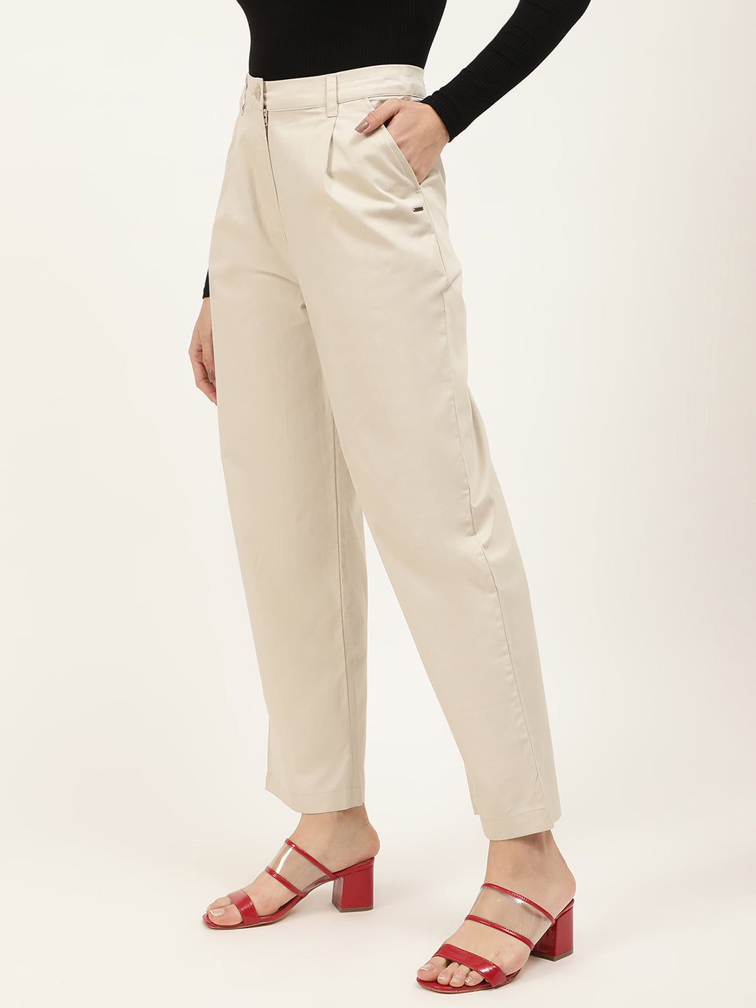 Elle Women Beige Solid Regular Fit Trouser