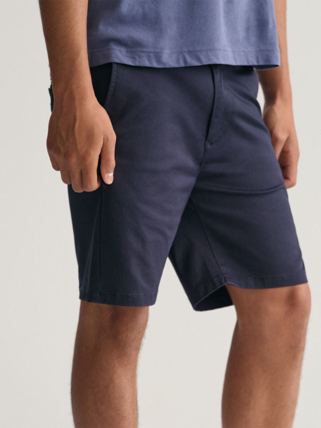 Gant Boys Navy Blue Solid Mid-rise Regular Fit Chino Shorts
