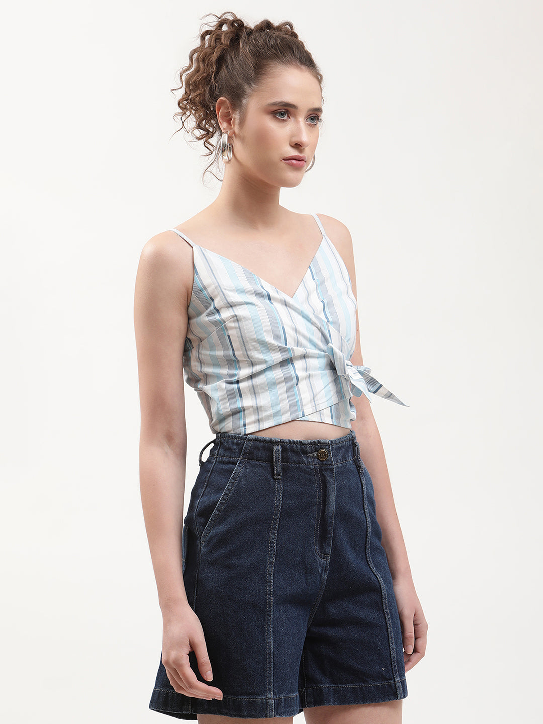 Elle Women Blue Striped V Neck Top