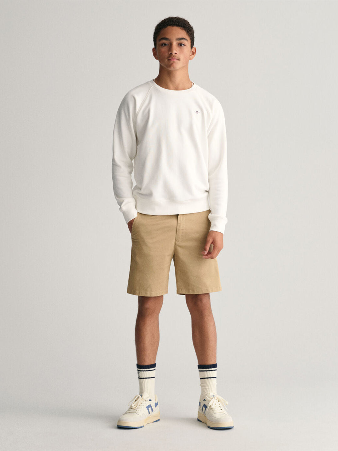 Gant Boys Beige Solid Mid-rise Regular Fit Chino Shorts