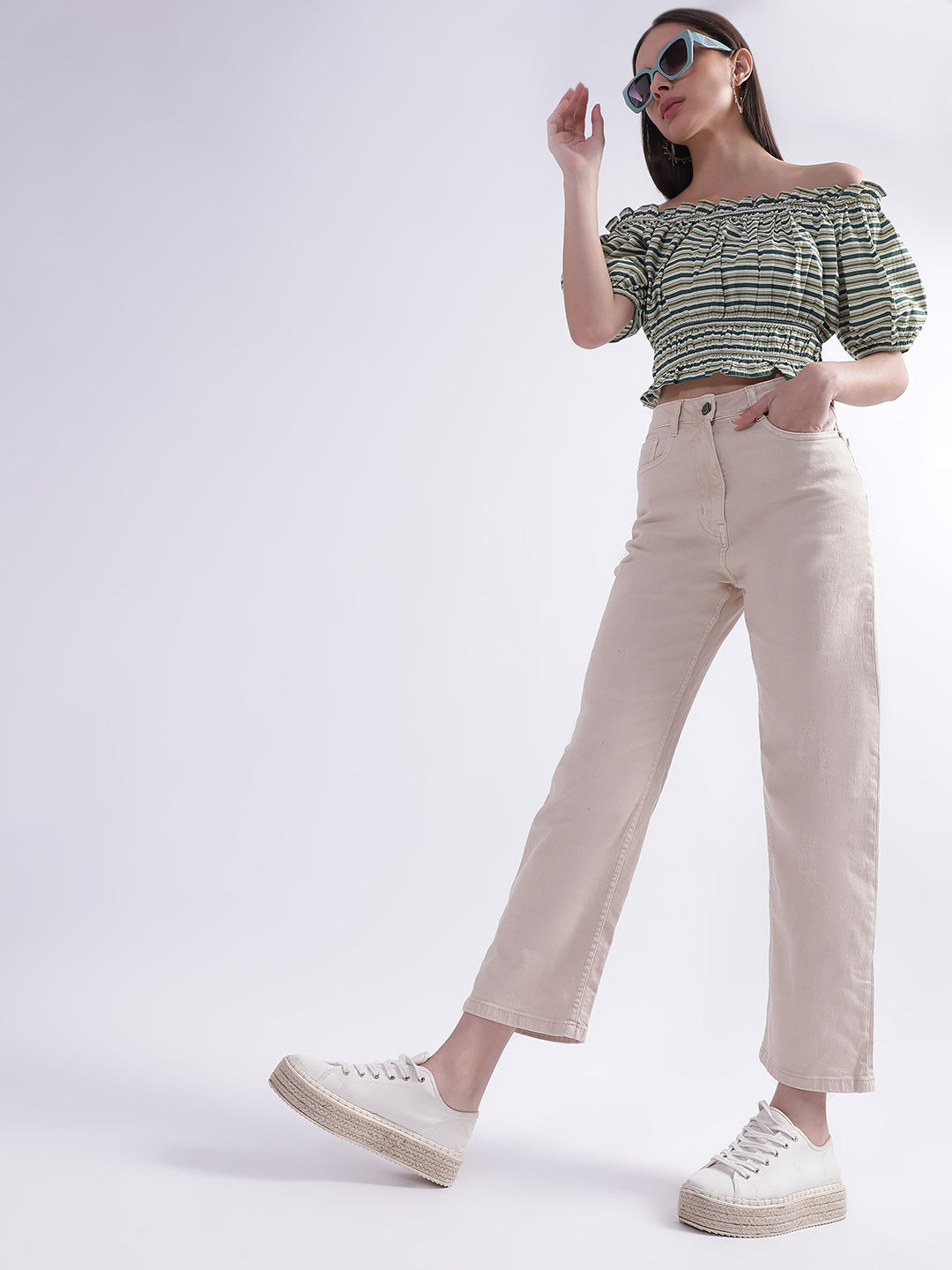 Elle Women Beige Solid Regular Fit Jeans