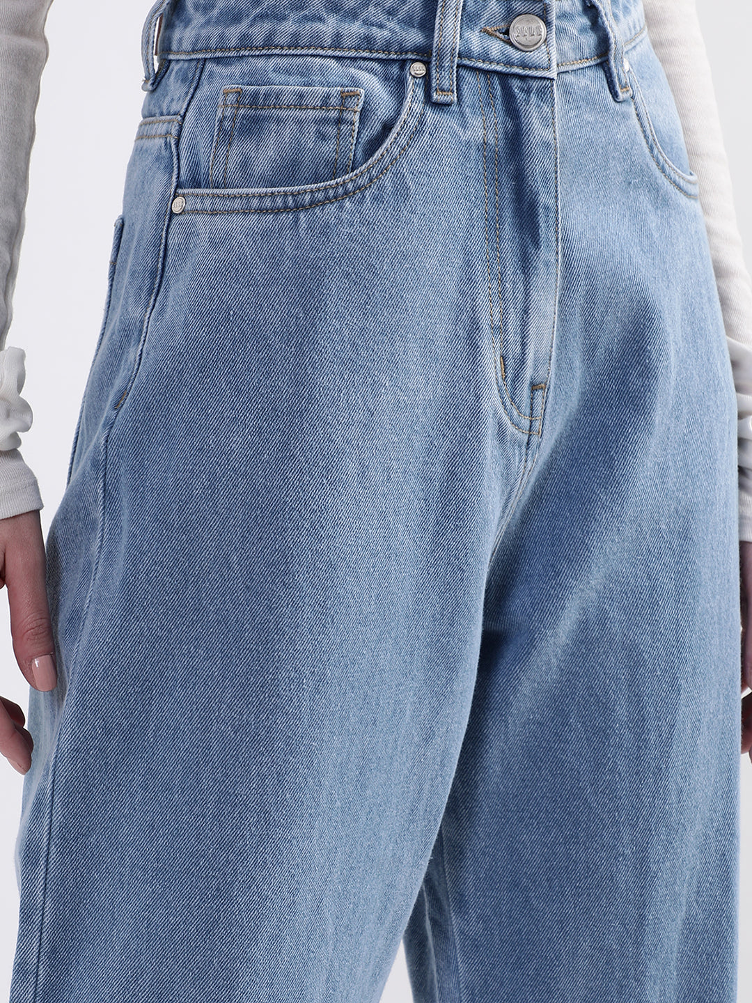 Elle Women Blue Solid Relaxed Fit Jeans