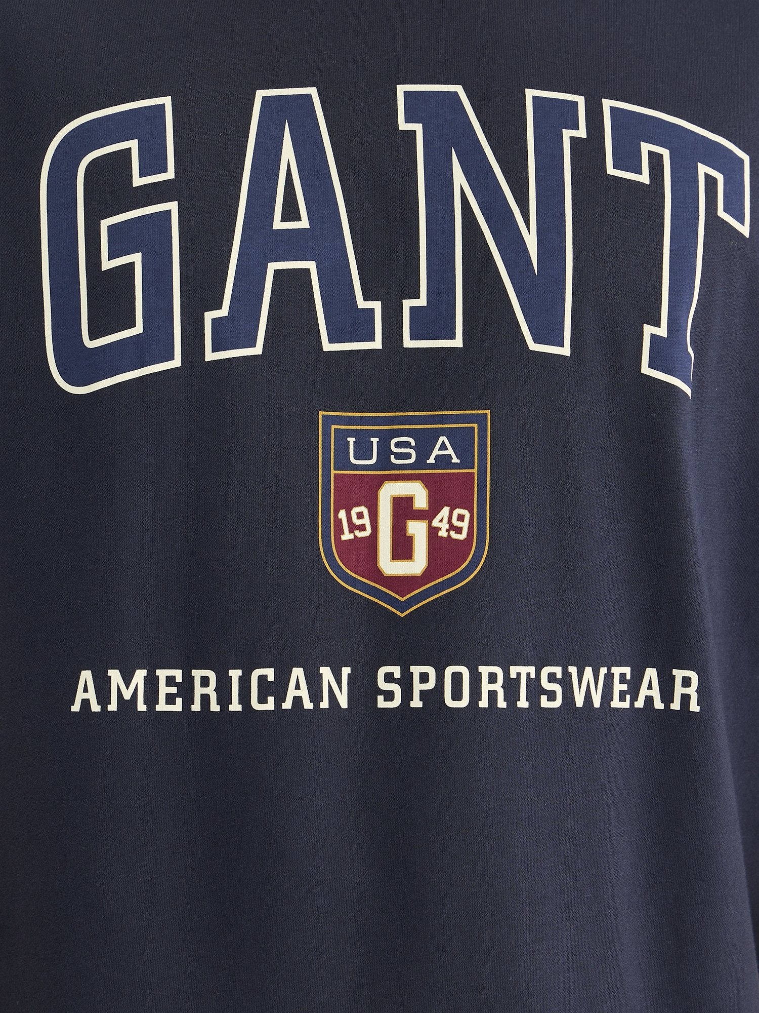 Gant Men Blue Regular Fit Solid Crew Neck Tshirt