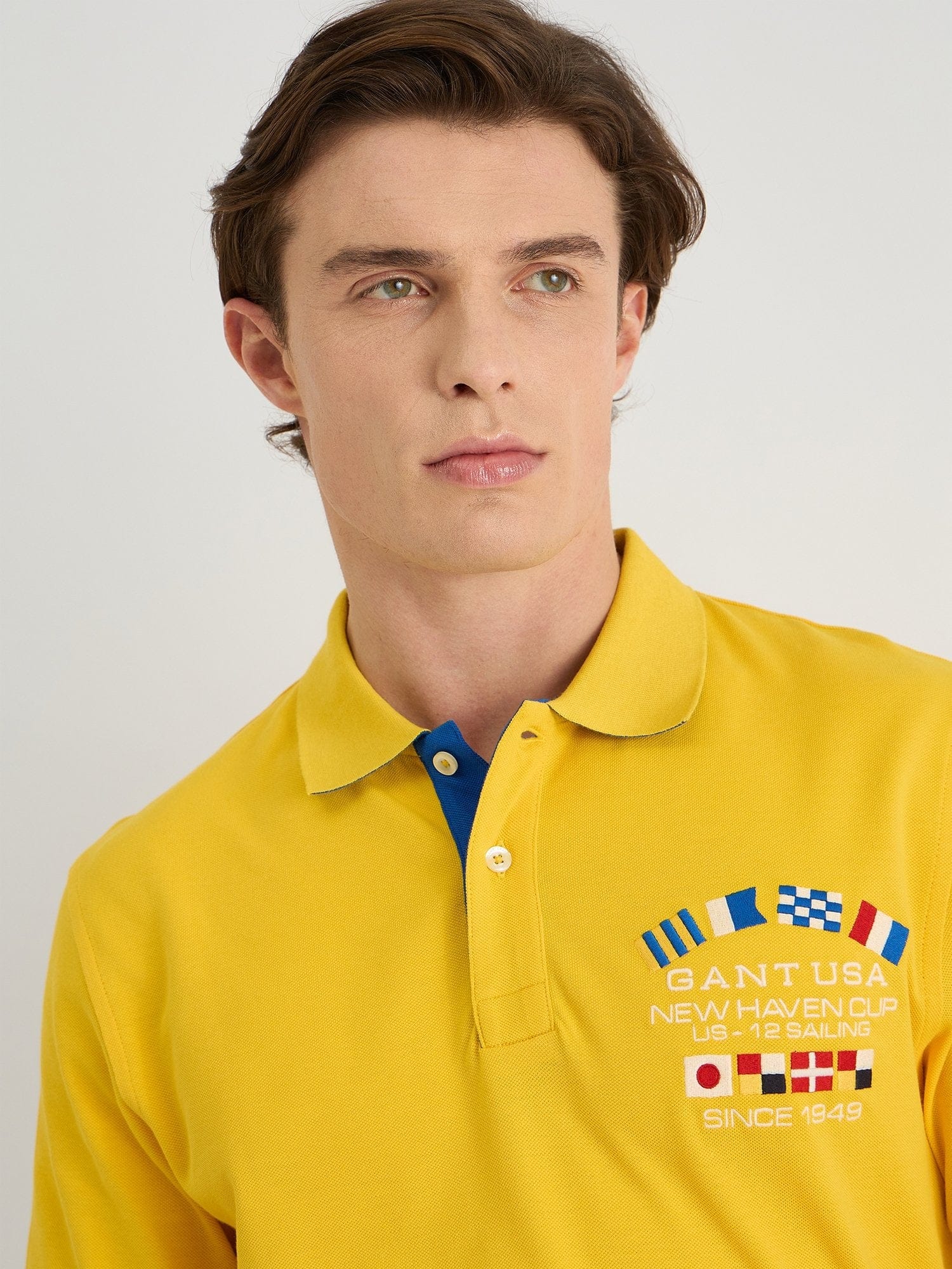Gant Men Yellow Regular Fit Solid Polo Tshirt