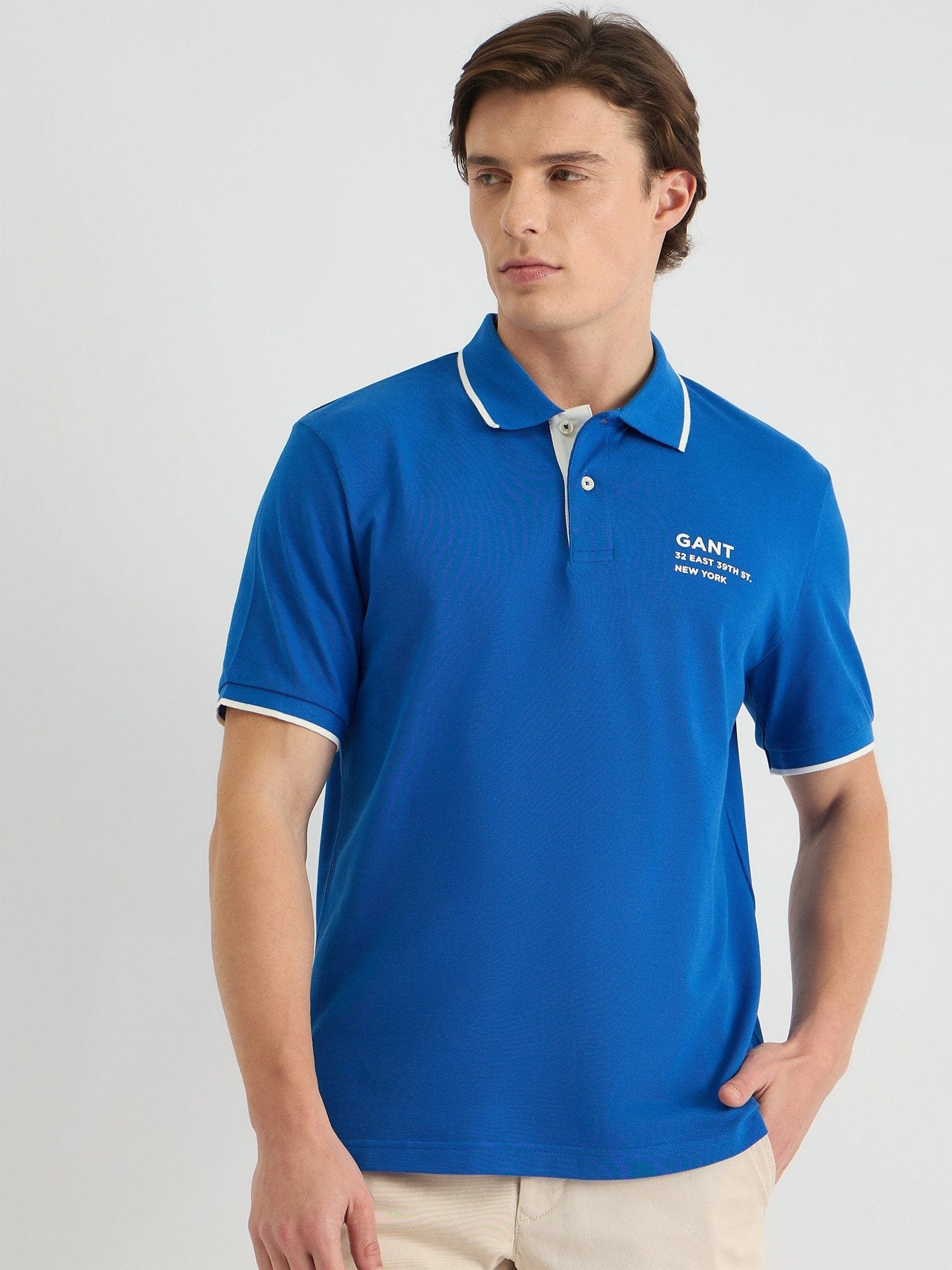Gant Men Blue Regular Fit Solid Polo Tshirt