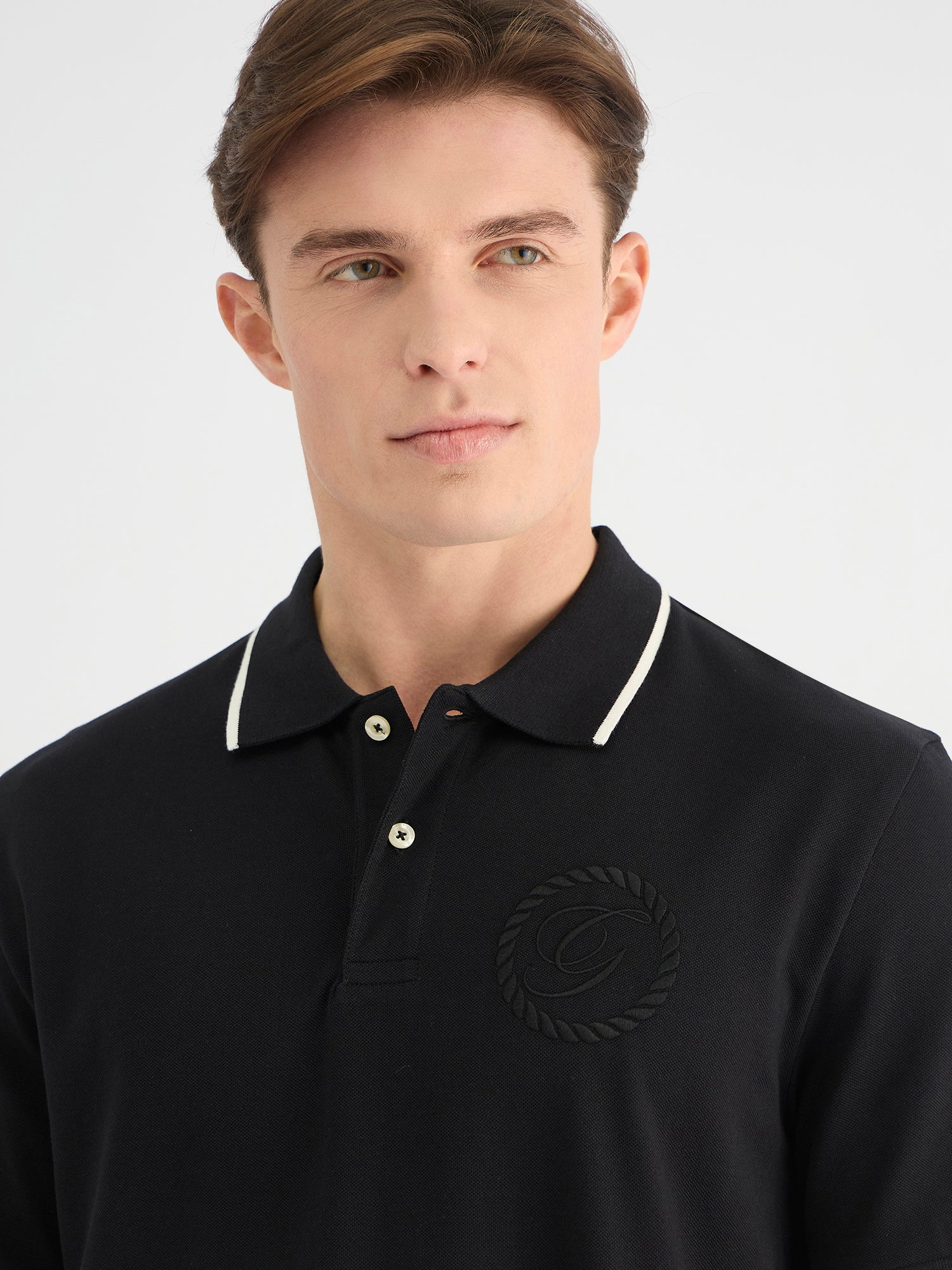Gant Men Black Regular Fit Solid Polo Tshirt