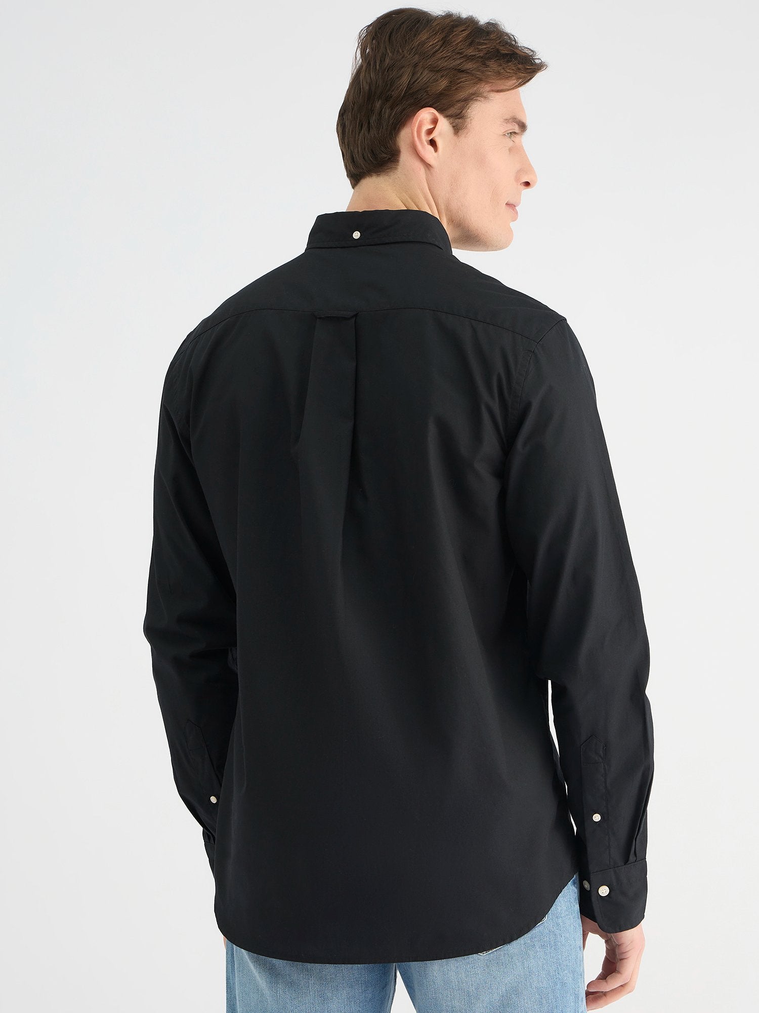 Gant Men Black Regular Fit Solid Collar Neck Shirt