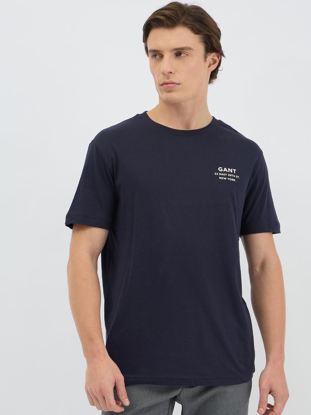Gant Men Blue Regular Fit Solid Crew Neck Tshirt