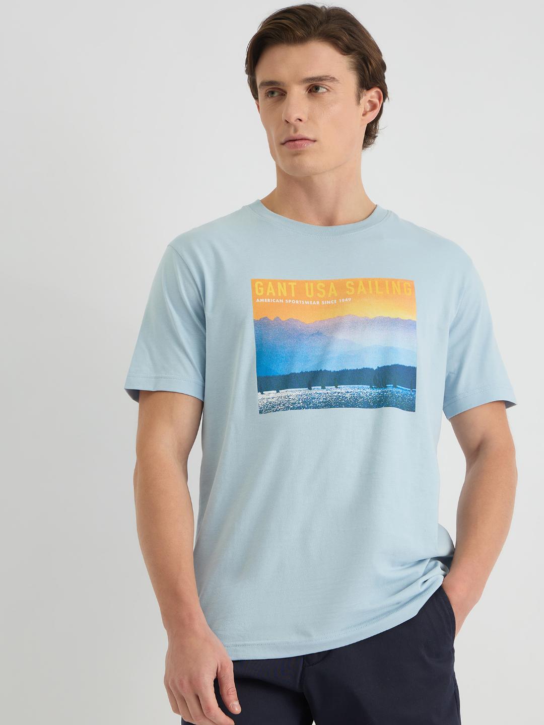 Gant Men Blue Regular Fit Solid Crew Neck Tshirt