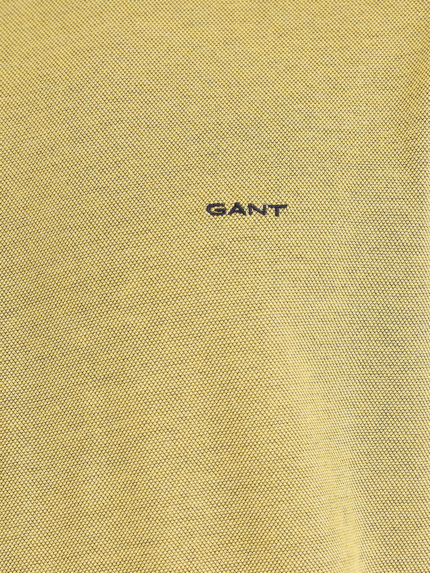 Gant Men Yellow Solid Round Neck Tshirt