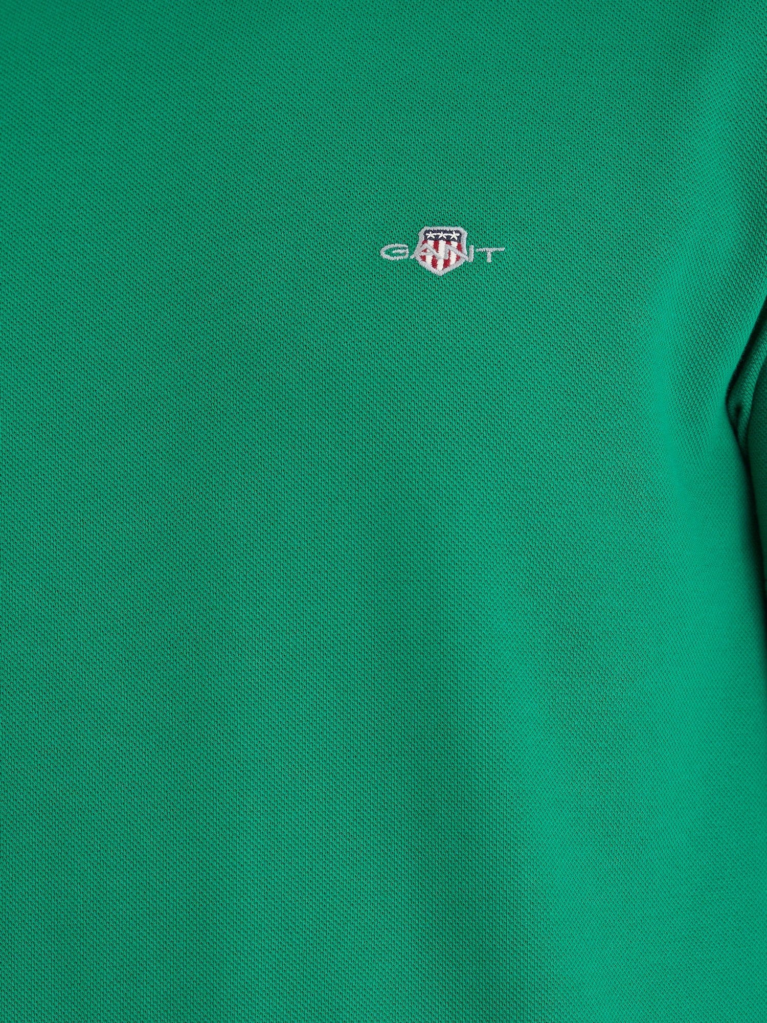 Gant Men Green Solid Round Neck Tshirt