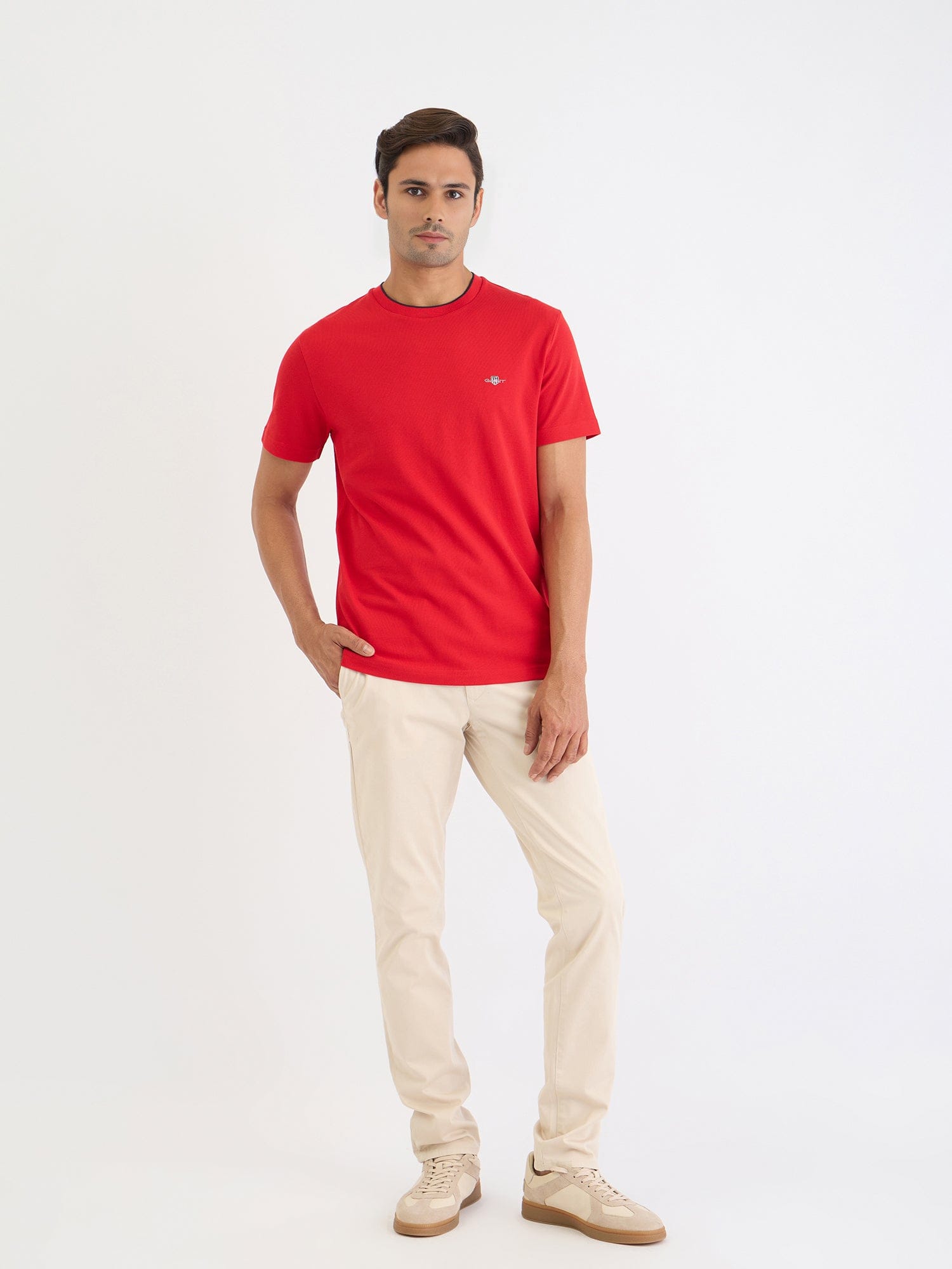 Gant Men Red Solid Round Neck Tshirt