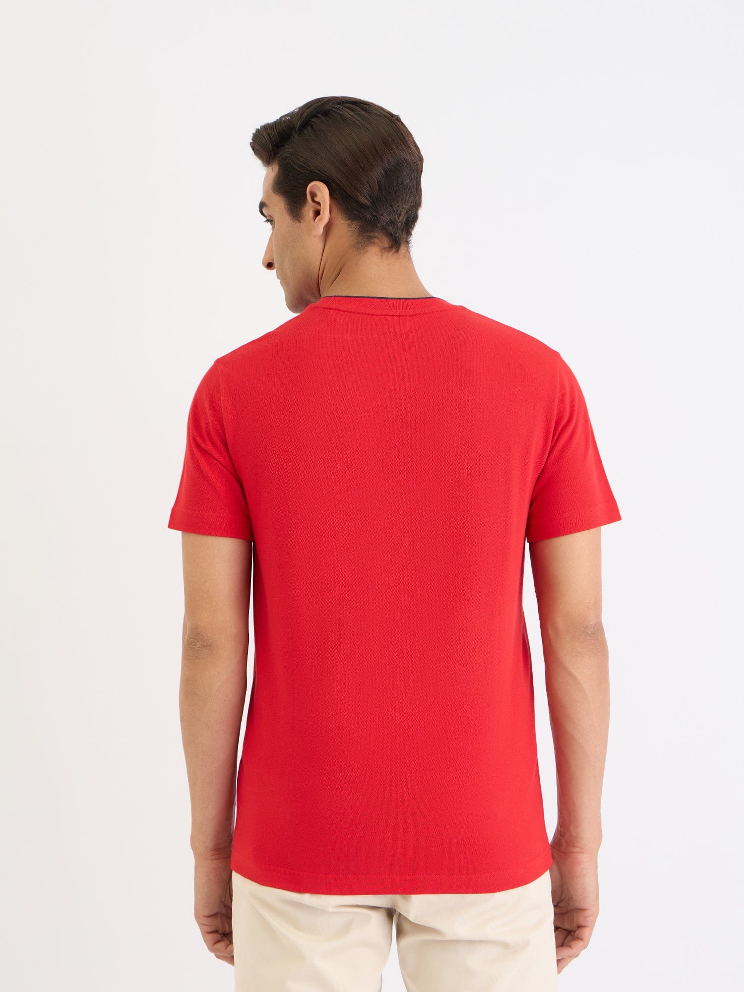 Gant Men Red Solid Round Neck Tshirt