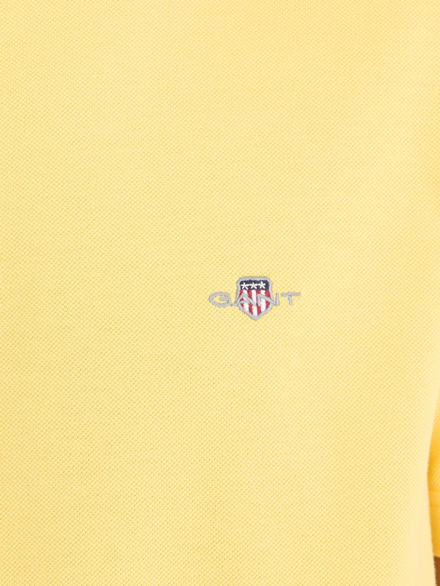 Gant Men Yellow Solid Round Neck Tshirt