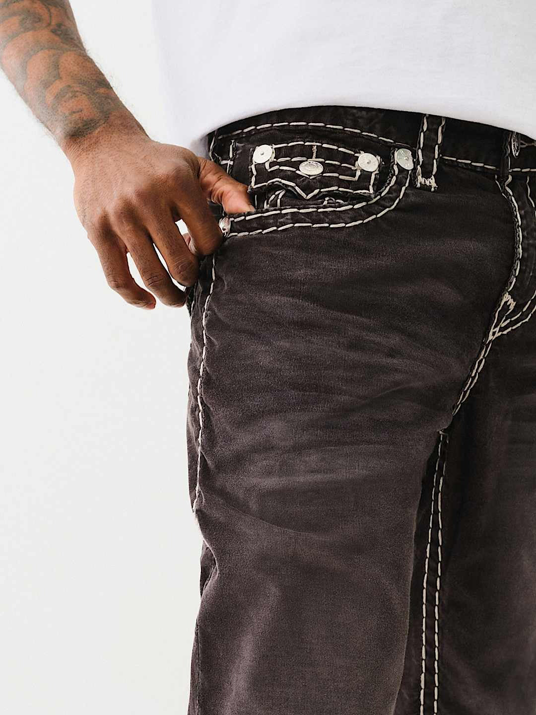 True Religion Men SUPER T Ricky Straight Fit Pure Cotton Mid Rise Jeans