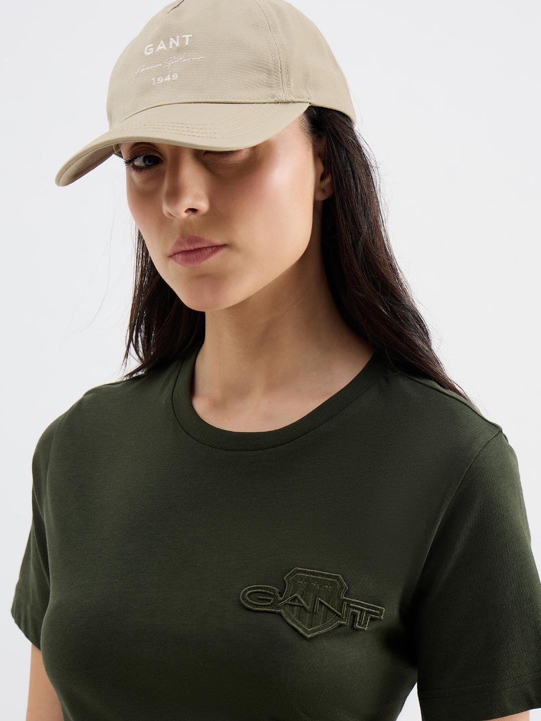 Gant Women Green Solid Crew Neck Tshirt