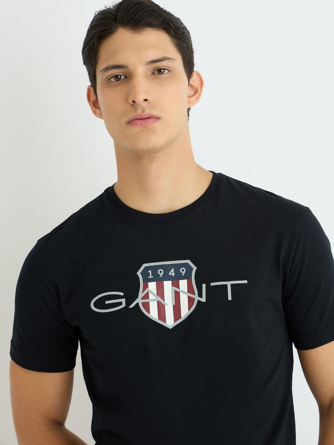 Gant Men Black Printed Crew Neck Tshirt
