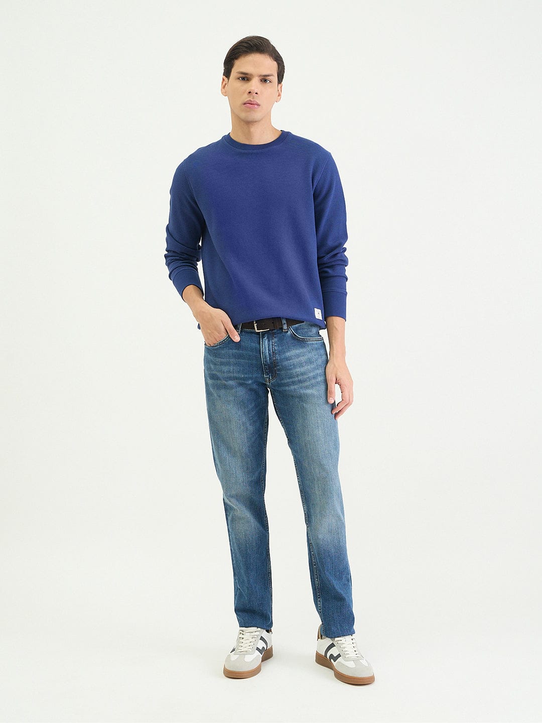 Gant Men Regular Dark Blue Textured Sweatshirt