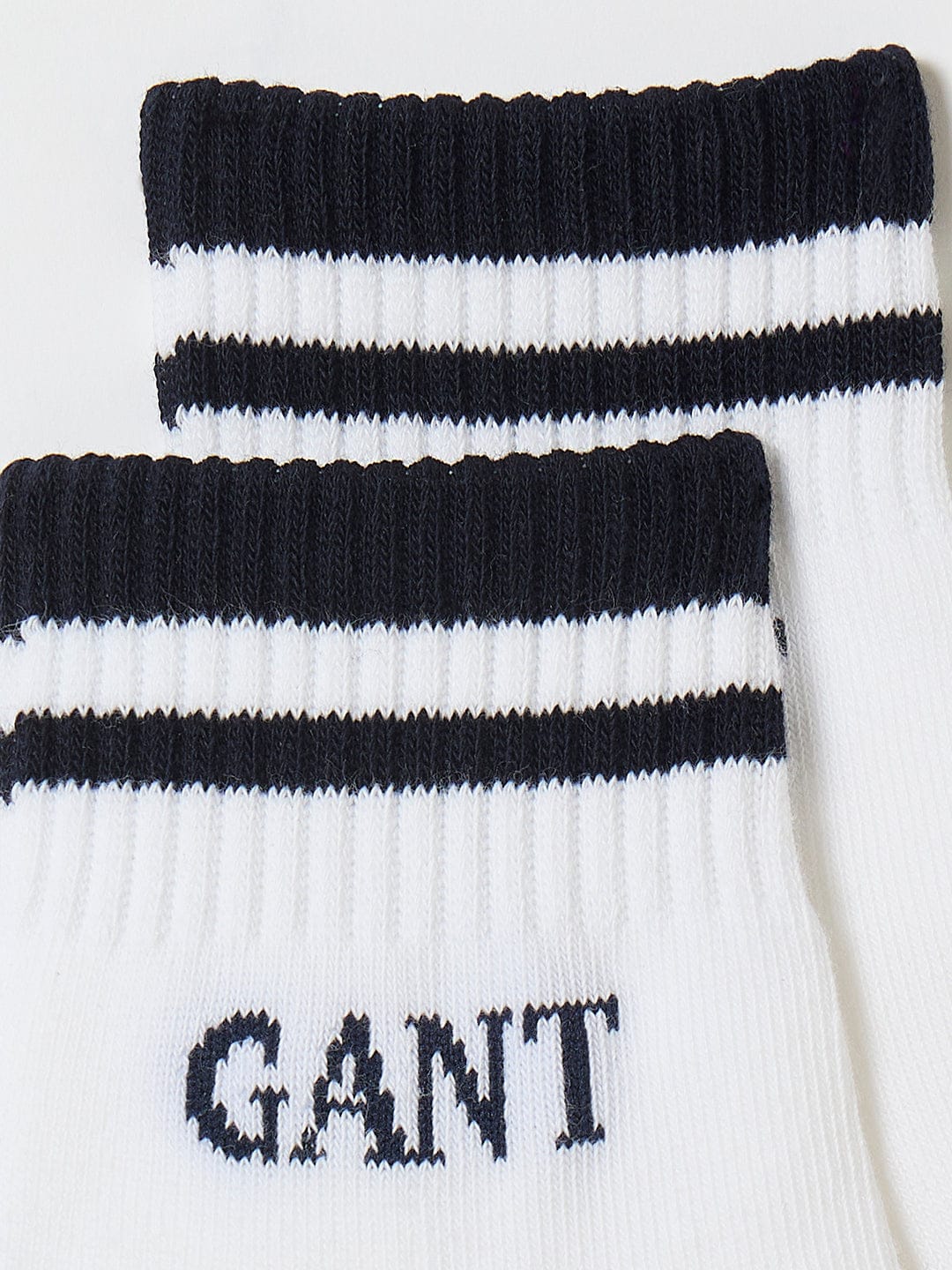 Gant Men Blue Solid Socks