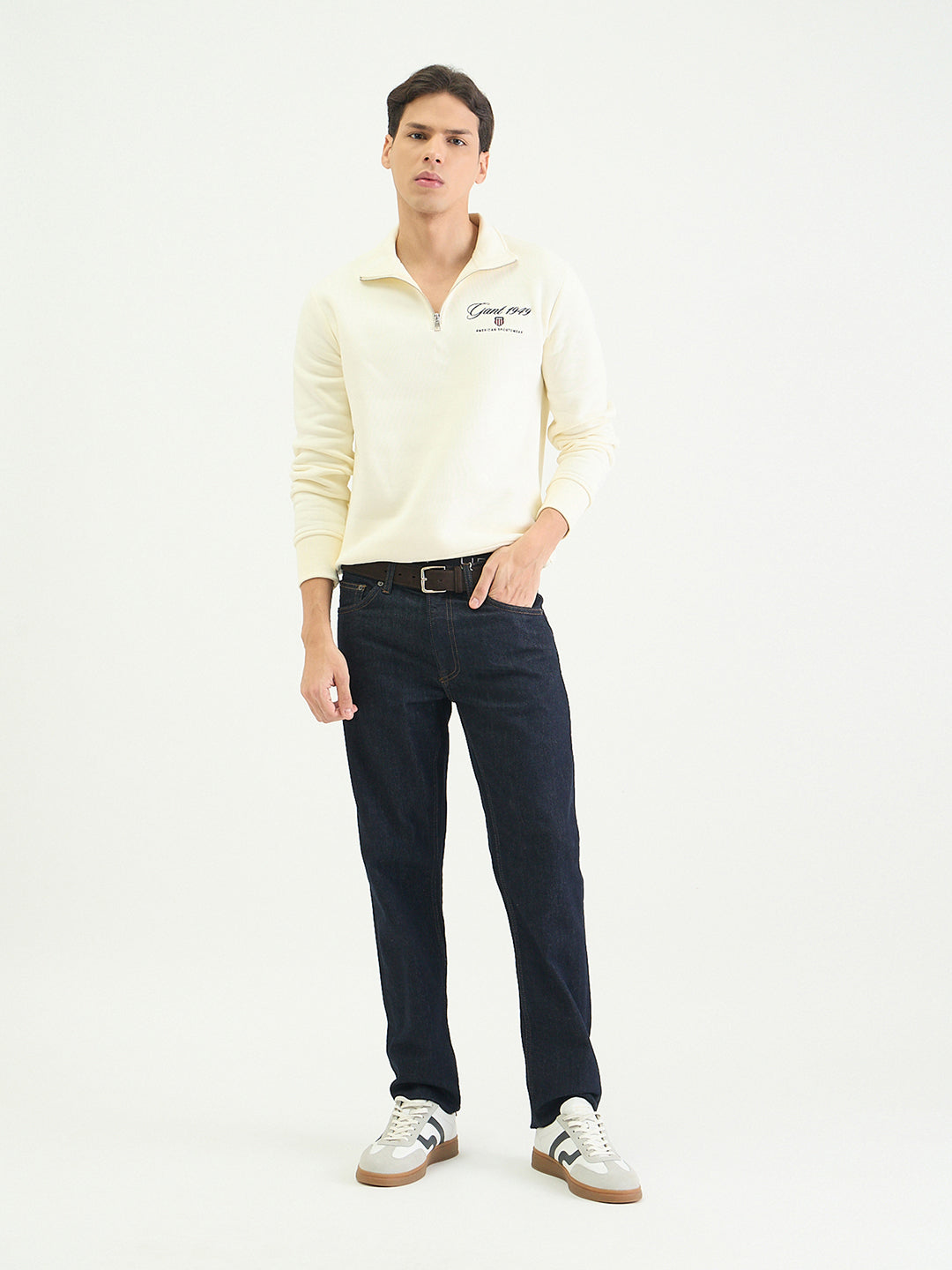 Gant Men Regular Cream Logo Sweatshirt