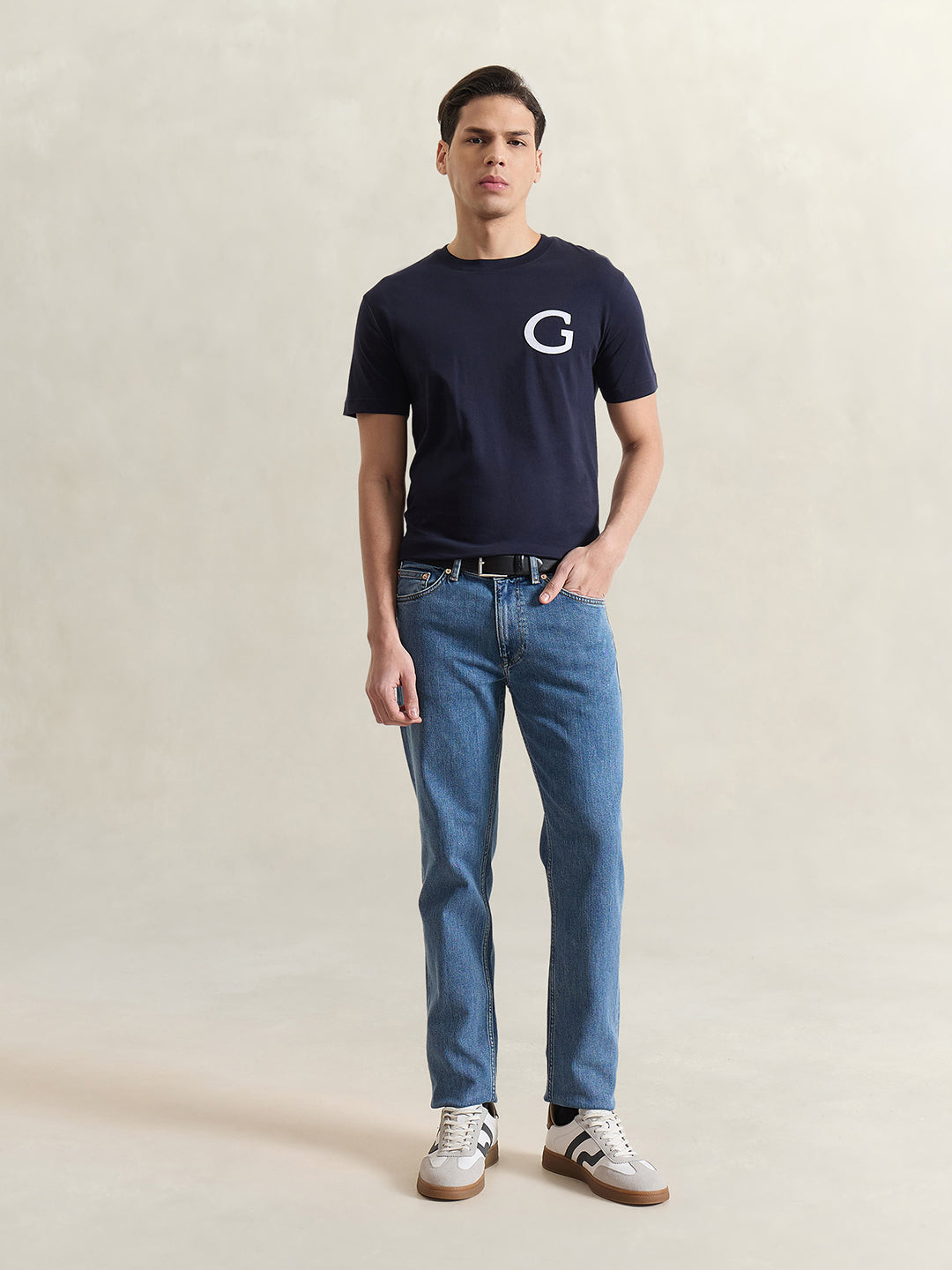 Gant Men Navy Blue Solid Regular Fit T-Shirt