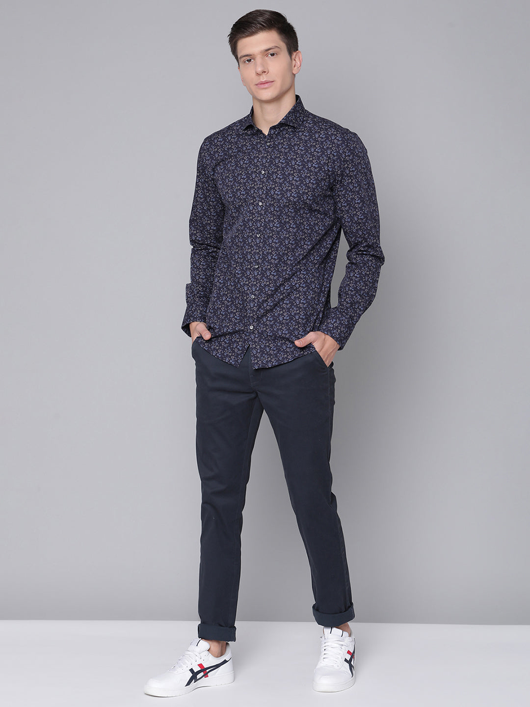 Bruun & Stengade Men Blue Printed Cutaway Collar Shirt