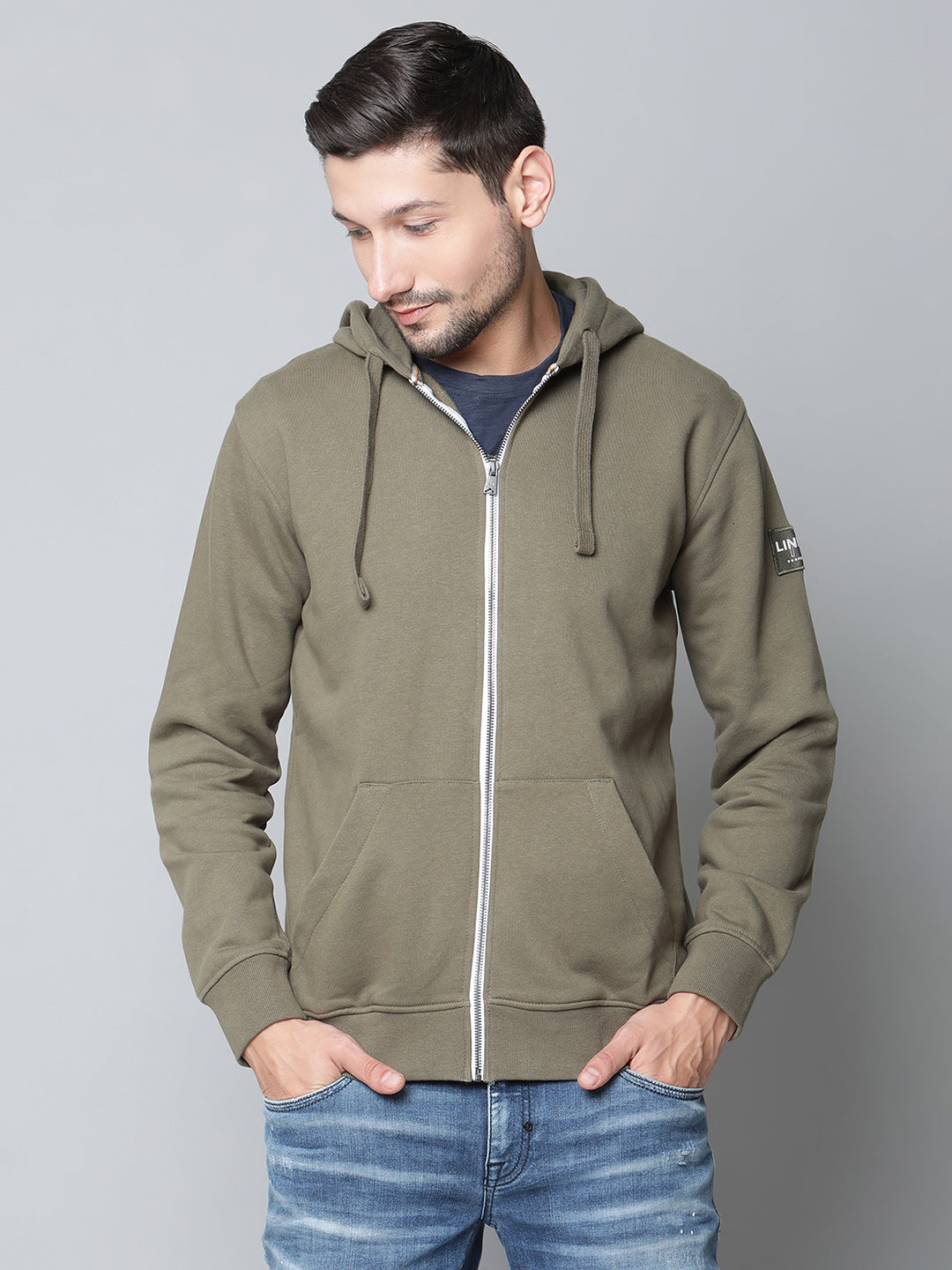 Lindbergh Men Green Solid Collar Sweatshirt