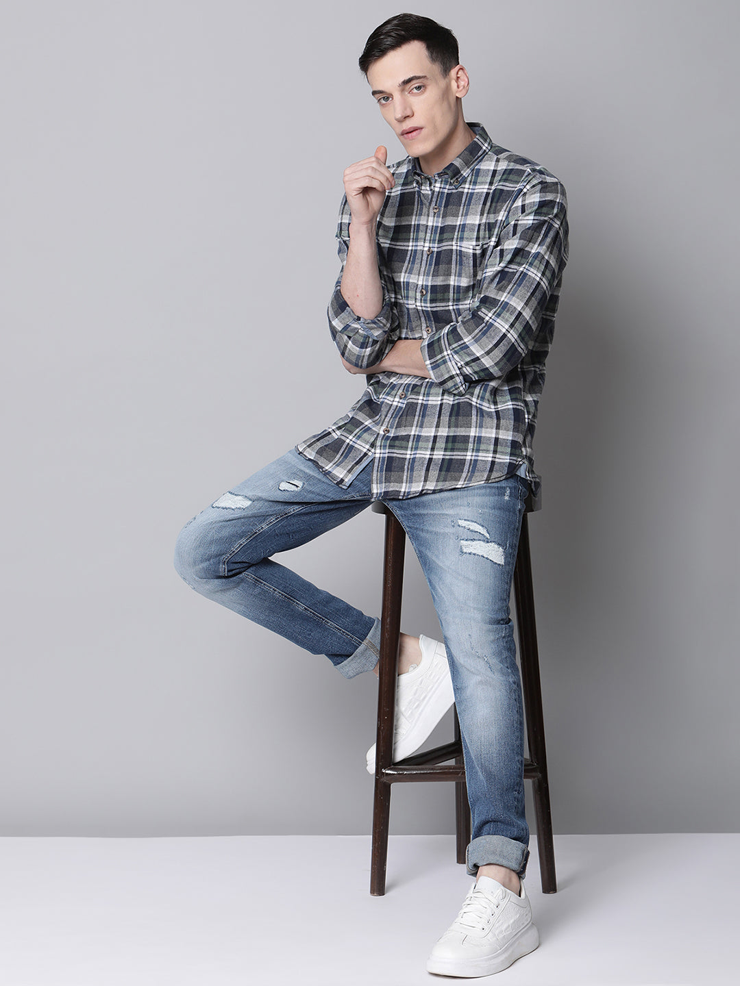 Lindbergh Men Grey Checked Button Down Collar Shirt