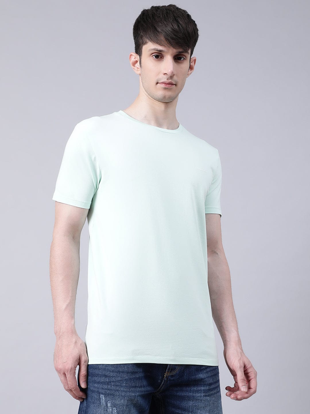 Lindbergh Men Solid Round Neck Tshirt
