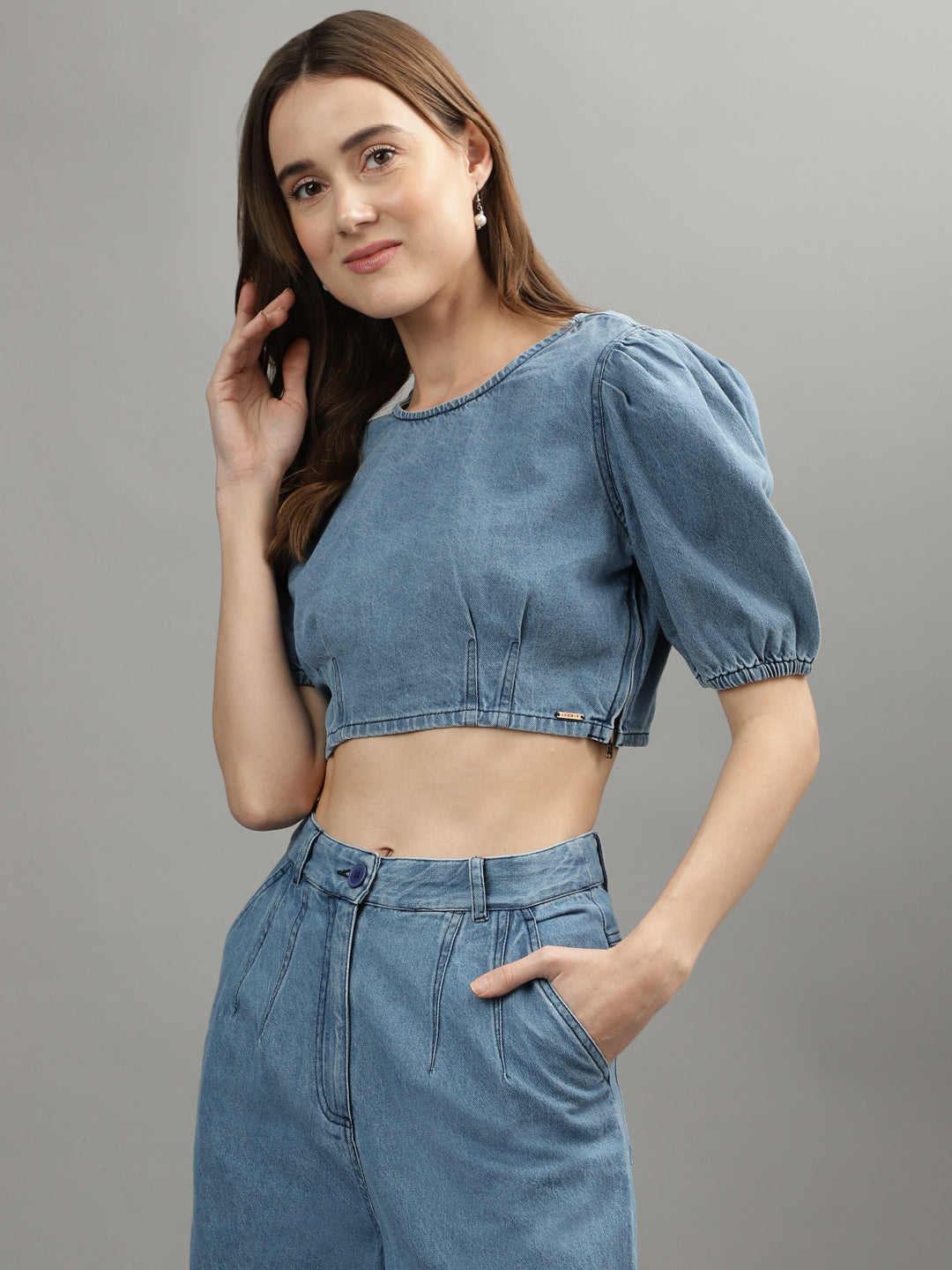 Iconic Women Blue Solid Round Neck Top