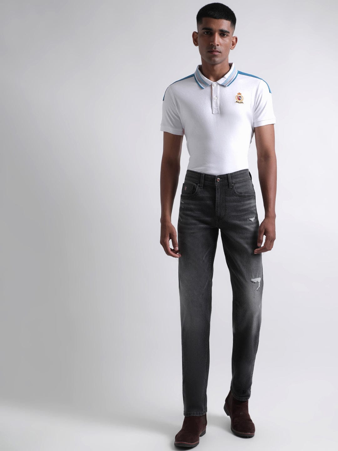 Iconic Men Black Slim Fit Jeans