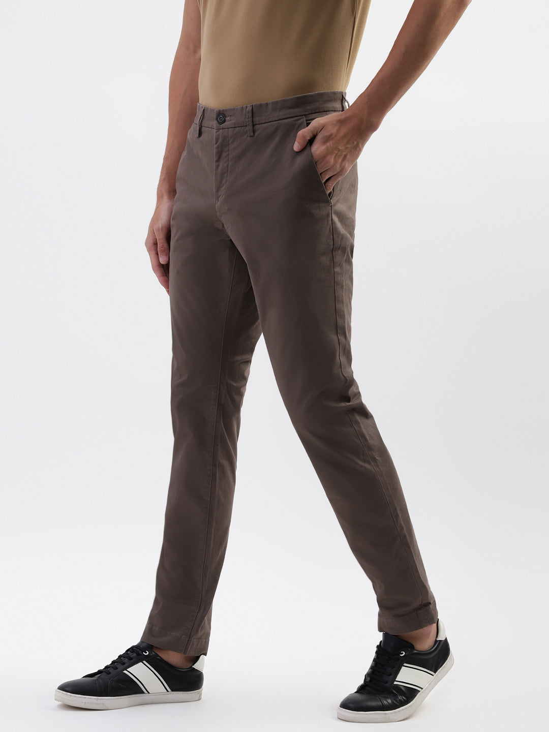 Bruun & Stengade Men Green Solid Slim Fit Trouser