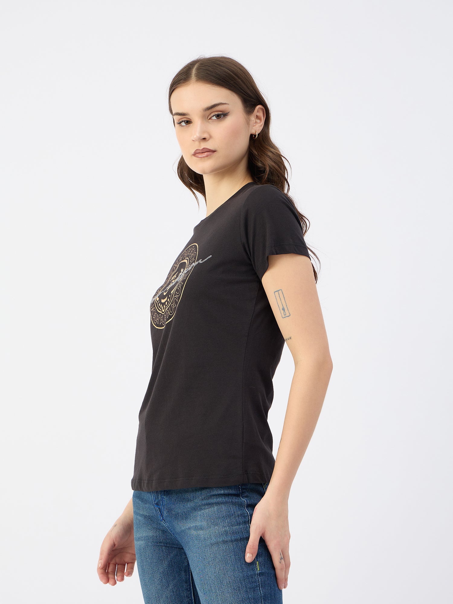 True Religion Women Black Round Neck Tshirt