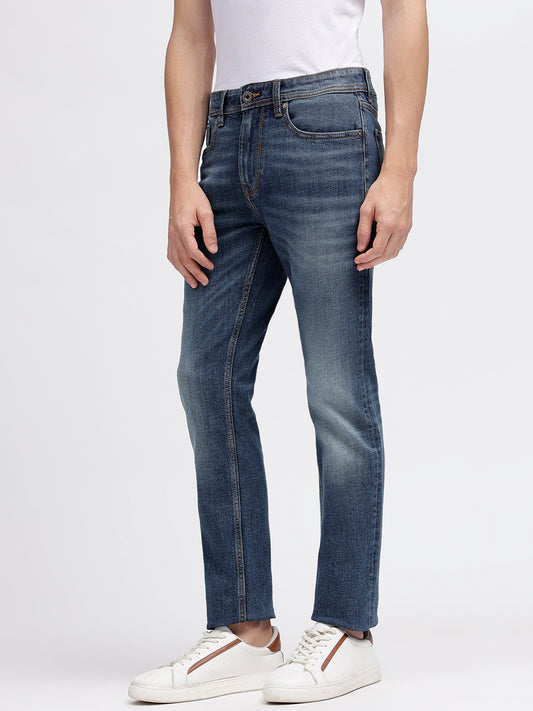 Iconic Men Blue Washed Mid-Rise Tapered Fit Jeans