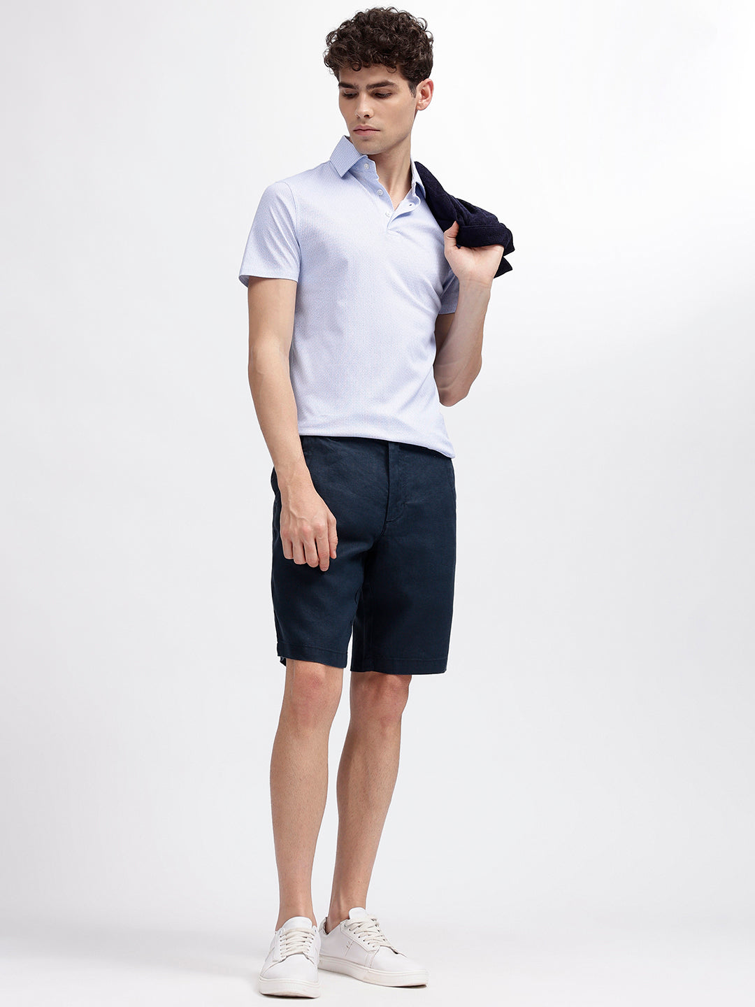 Bruun & Stengade Men Blue Solid Regular Fit Shorts