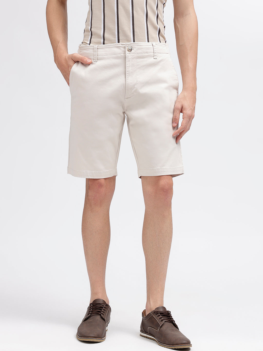 Bruun & Stengade Men Beige Solid Regular Fit Shorts