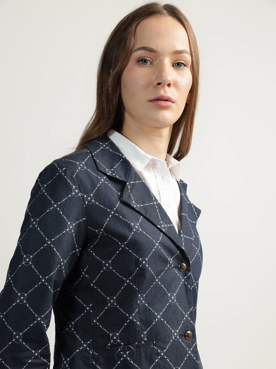 Iconic Women Notched Lapel Blazer