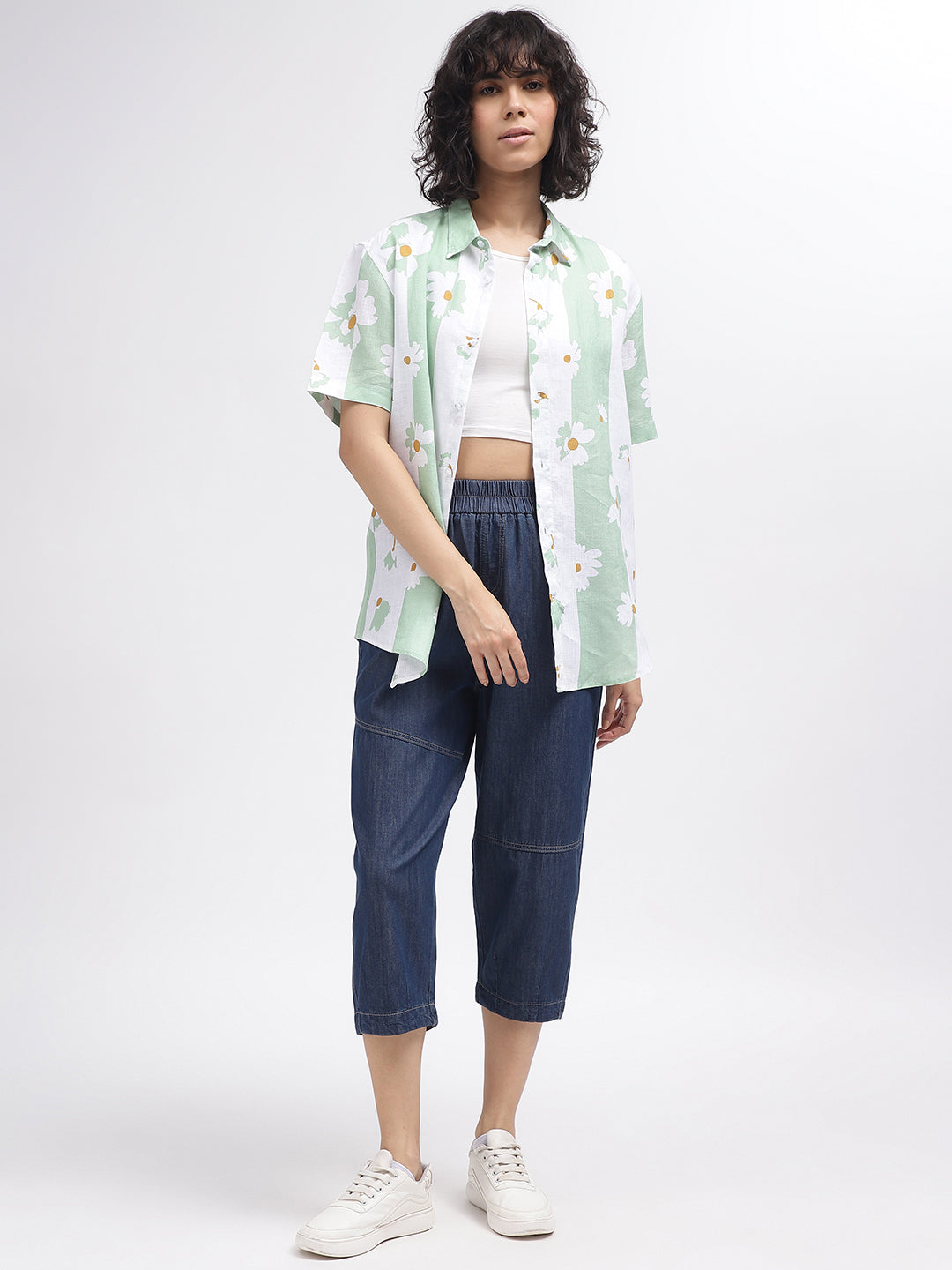 Iconic Women Blue Solid Relaxed Fit Jeans