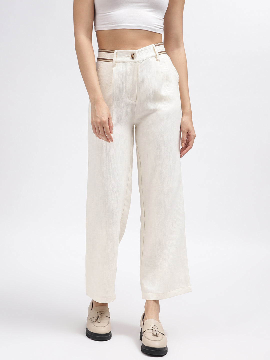 Iconic Women Off White Solid Regular Fit Trouser