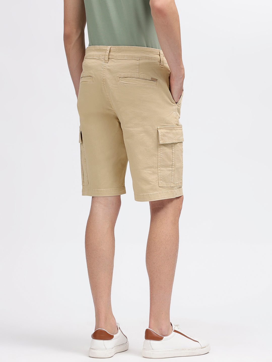 Iconic Men Beige Solid Regular Fit Shorts
