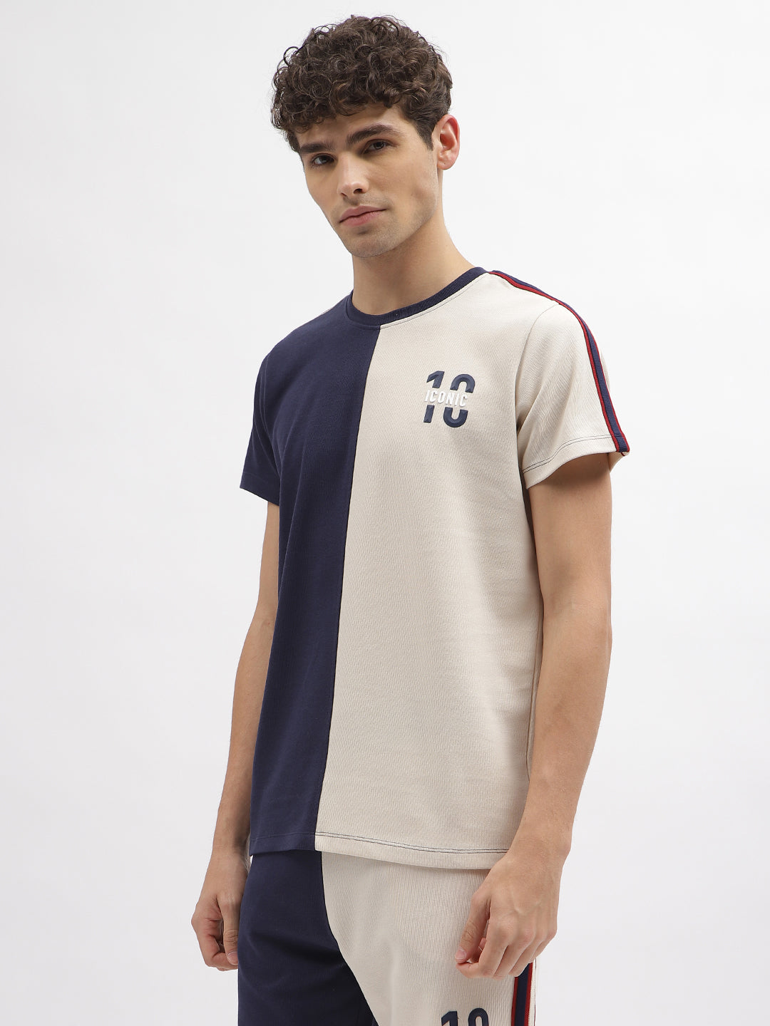 Iconic Men Navy Blue Printed Round Neck Short Sleeves Tshirt