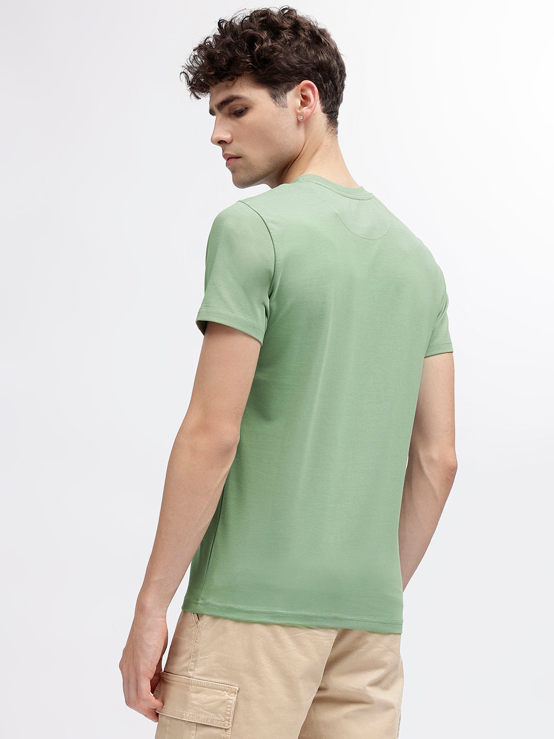 Iconic Men Green Solid Round Neck Short Sleeves T-Shirt
