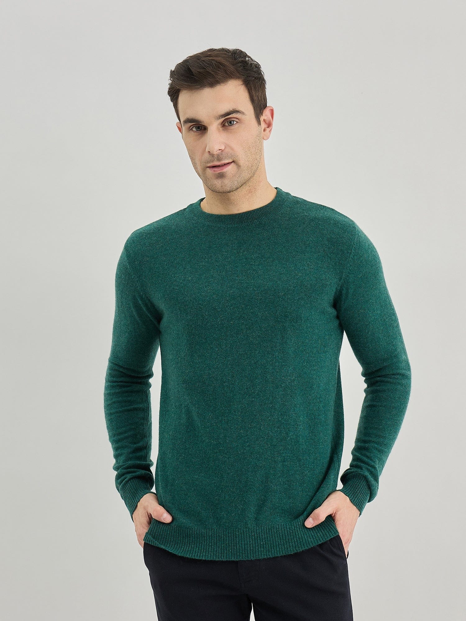 Iconic Men Green Solid Round Neck Sweater