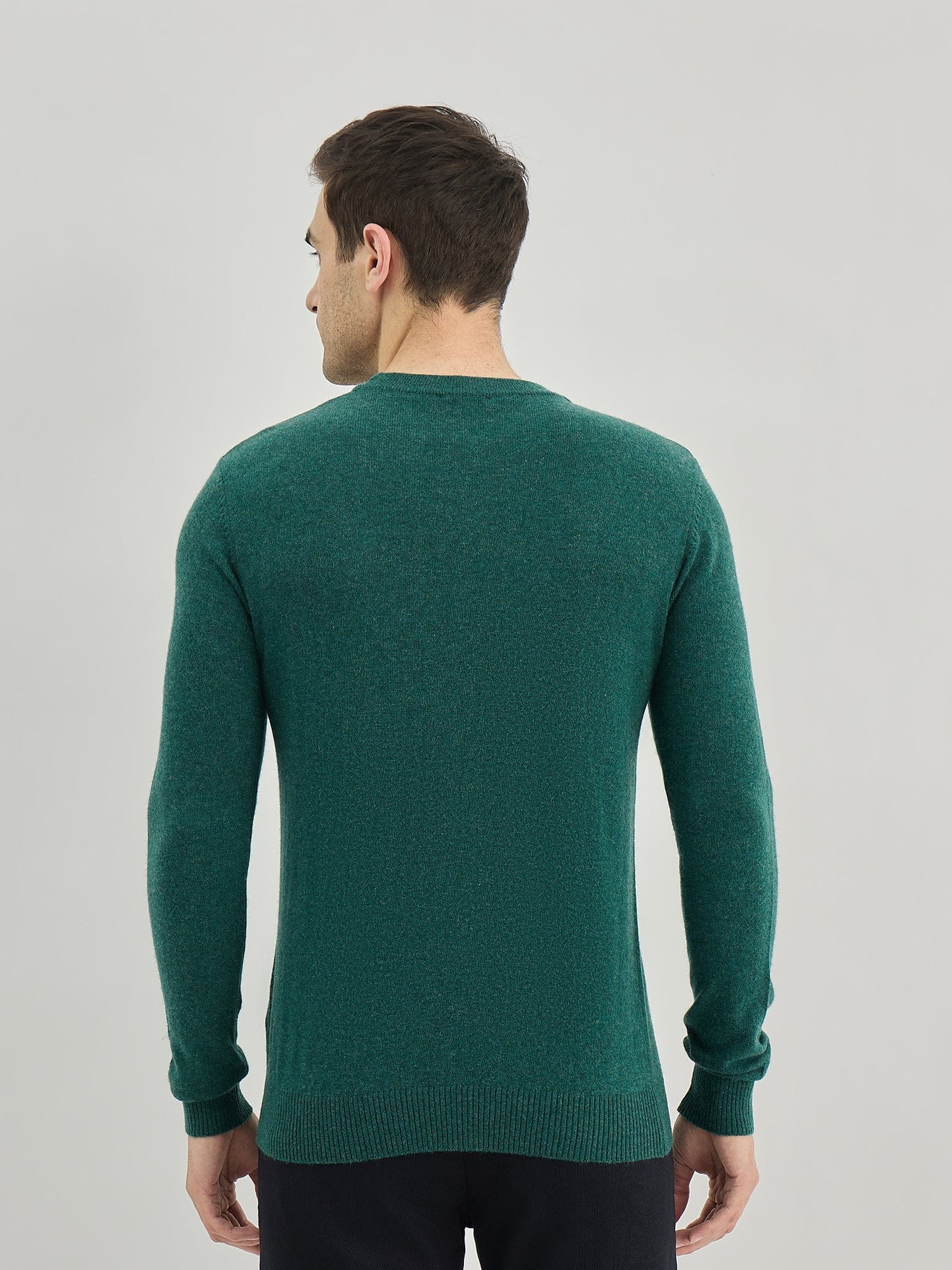 Iconic Men Green Solid Round Neck Sweater