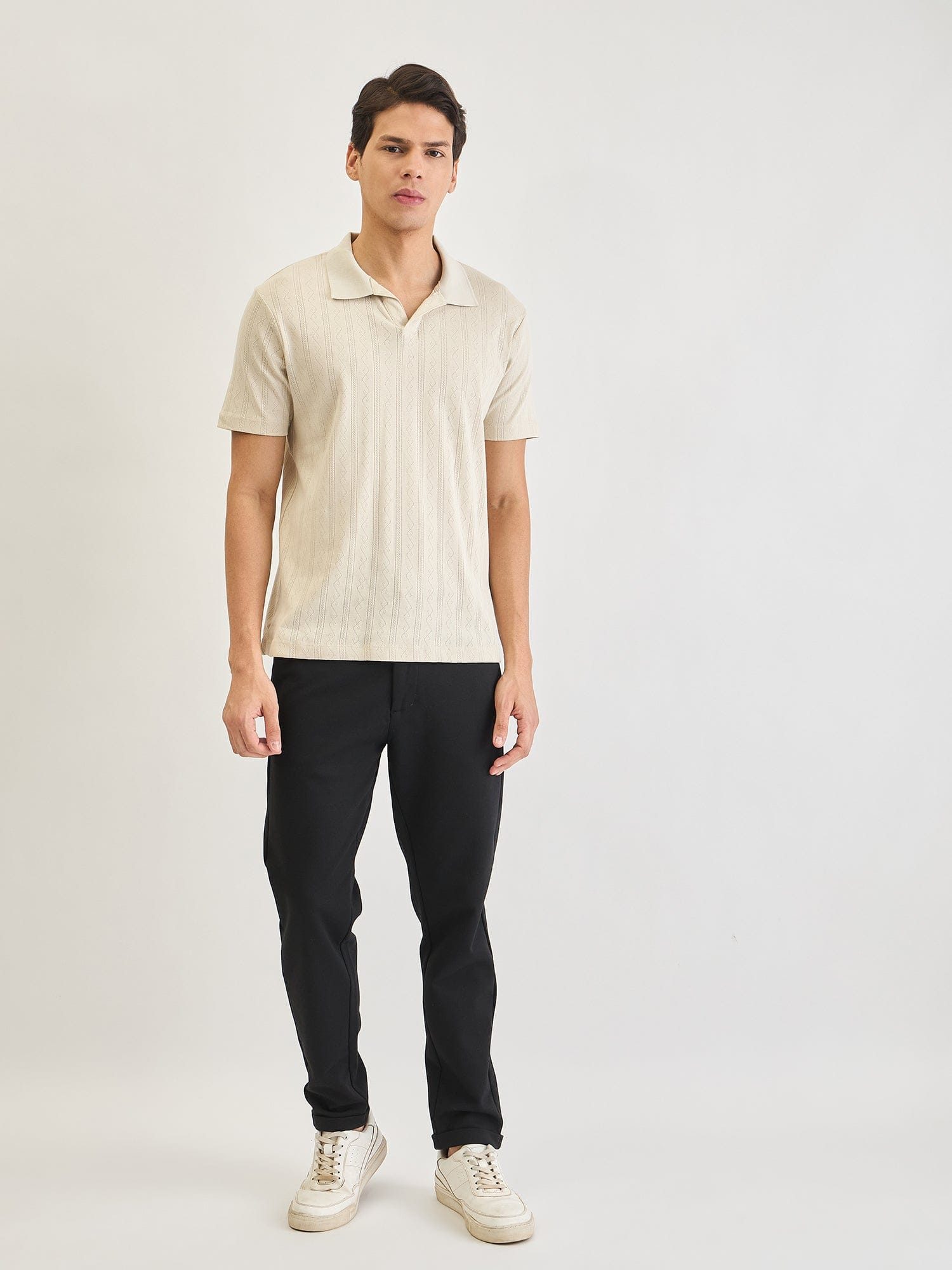 Lindbergh Men Black Slim Fit Solid Trouser